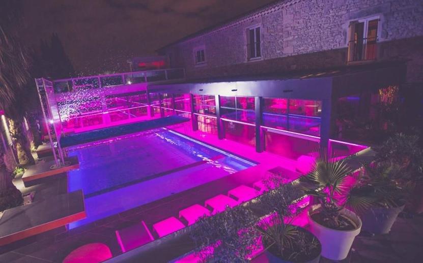 Mas La Farelle Gite, Fitness & Salle De Jeux Gratuite & Spa En Supplement Nimes Exterior foto