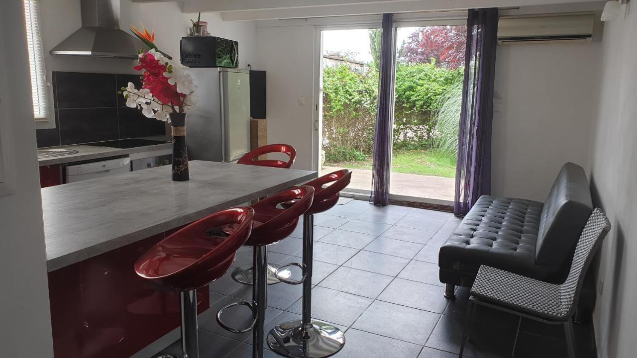 Mas La Farelle Gite, Fitness & Salle De Jeux Gratuite & Spa En Supplement Nimes Exterior foto