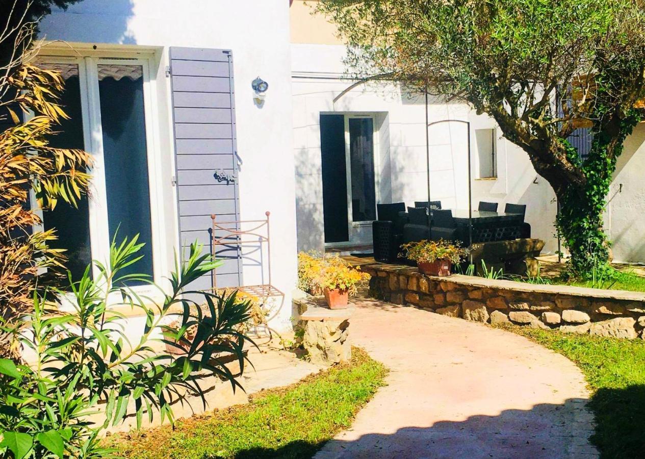 Mas La Farelle Gite, Fitness & Salle De Jeux Gratuite & Spa En Supplement Nimes Exterior foto